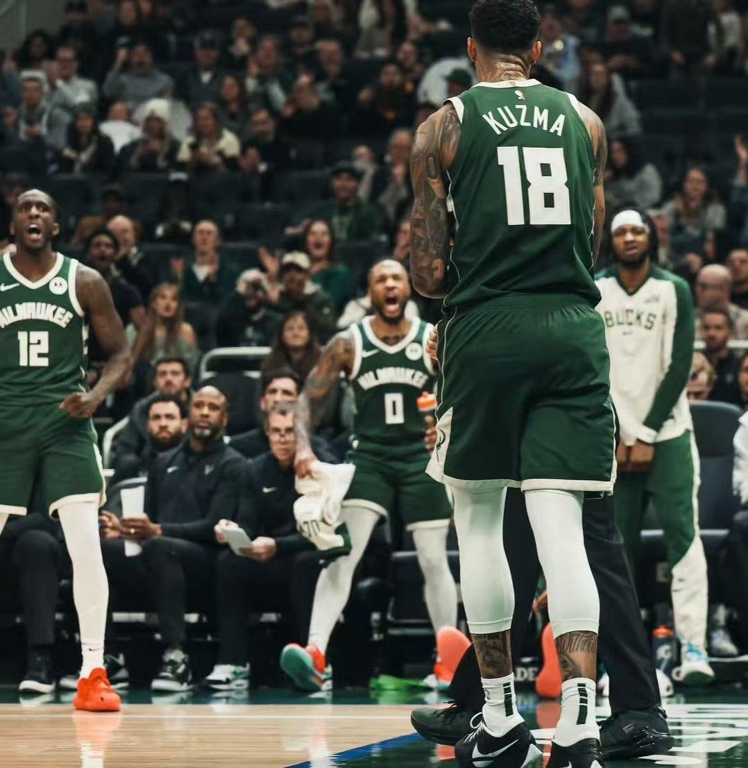 赛地聚焦——NBA季后赛冲刺阶段热度飙升,费城76人单刀错失,引发热议,团队化学反应显著的简单介绍-开云娱乐平台