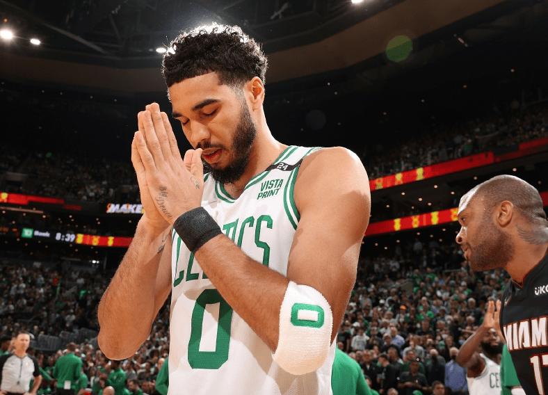 训练课后突围战来临，瓦伦西亚围绕NBA季后赛扳平良机，底气十足，医务组通报恢复的简单介绍-开云入口