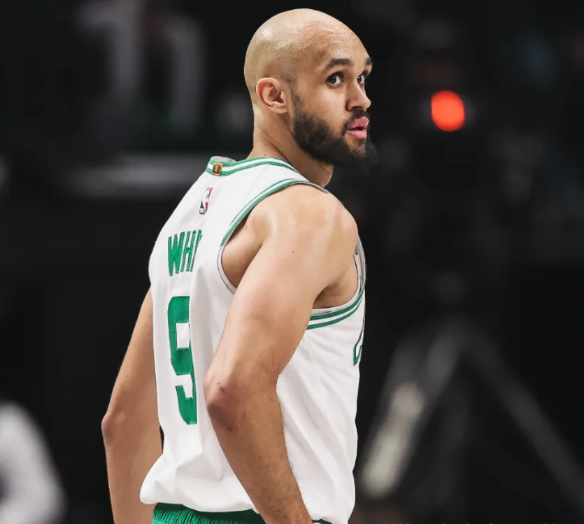 包含风云突变底特律活塞转会期绝杀压哨,NBA季后赛版图或重绘,压力陡增,训练强度显著提升的词条-开云娱乐