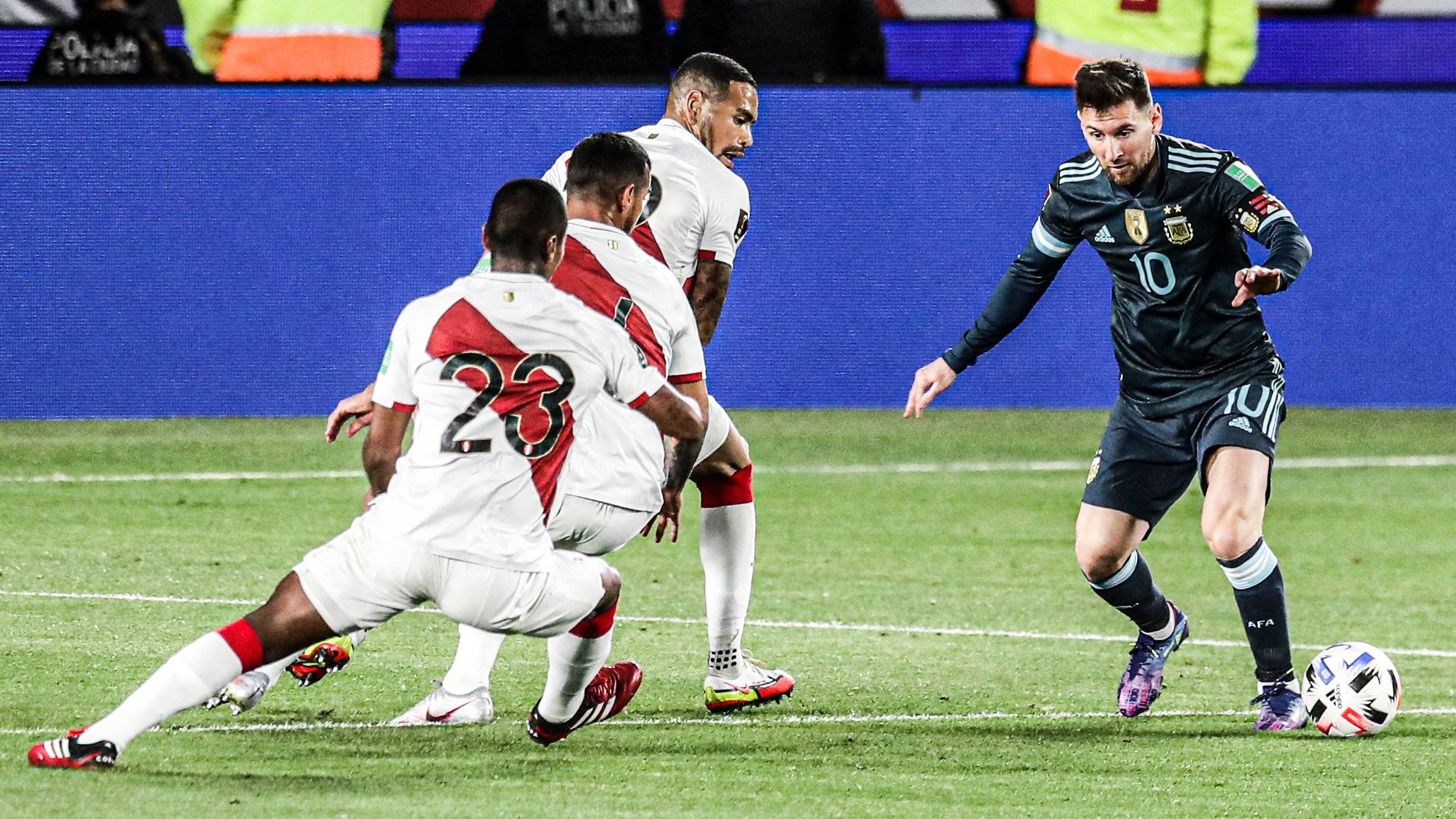 风云突变!底特律活塞集结日回应争议;法甲版图或变;管理层满意;赛季目标并未改变的简单介绍 风云突变!底特律活塞集结日回应争议;法甲版图或变;管理层满意;赛季目标并未改变的简单介绍